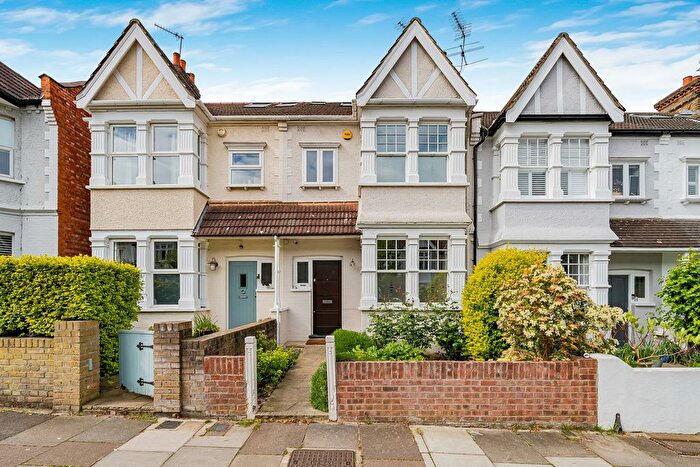 4 Bedroom Terraced House For Sale In Lindfield Road, Ealing, W5
