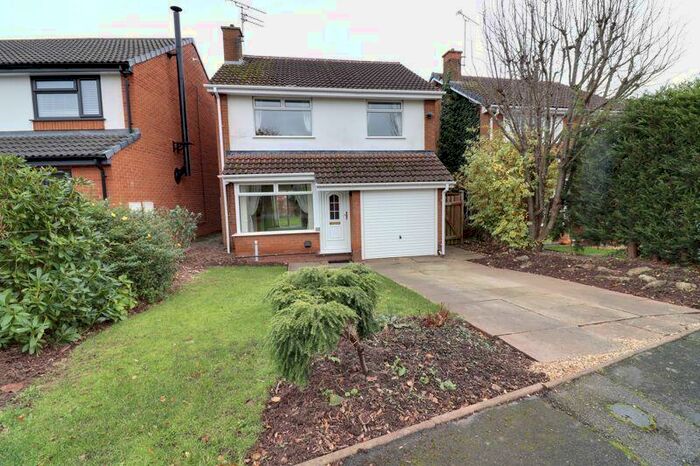 3 Bedroom Detached House For Sale In Foxgloves Avenue, Little Haywood, Stafford, ST18