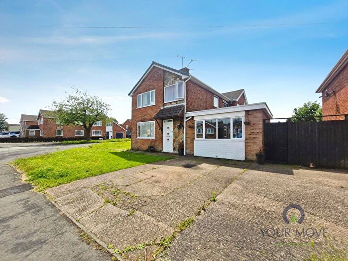 3 Bedroom Semi Detached House For Sale In Valley Road, Ibstock, Leicestershire, LE67