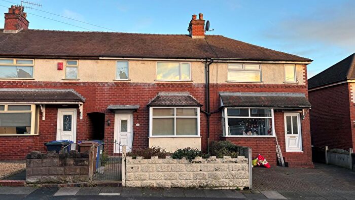 3 Bedroom Terraced House For Sale In Beckton Avenue, Stoke-On-Trent, ST6