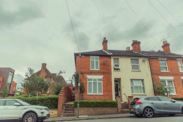 4 Bedroom Terraced House To Rent In Denzil Road, Guildford, GU2