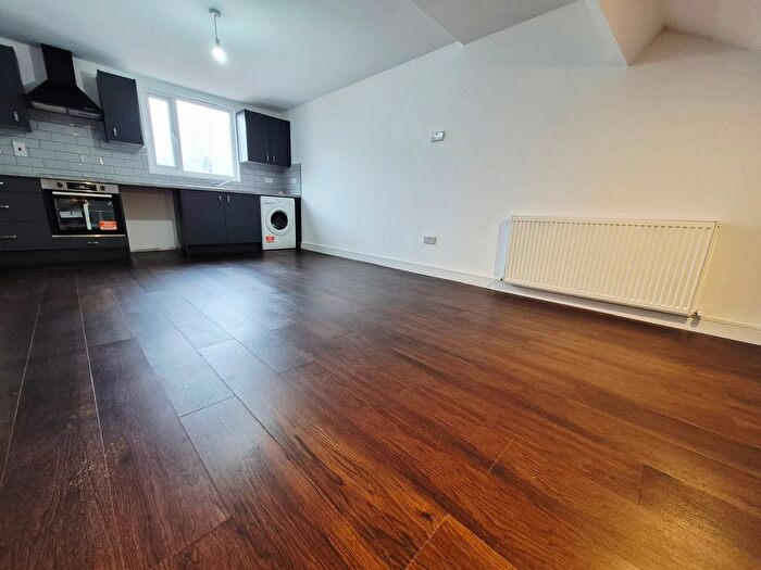 1 Bedroom Property To Rent In Slater Lane, Leyland, PR25