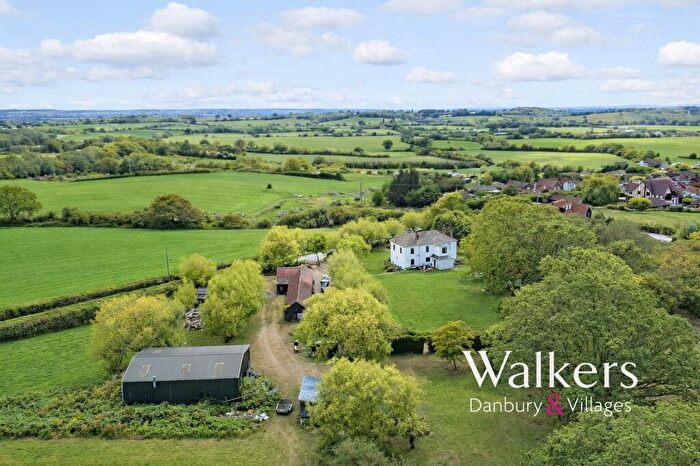 4 Bedroom Detached House For Sale In East Hanningfield Road, Rettendon Common, CM3