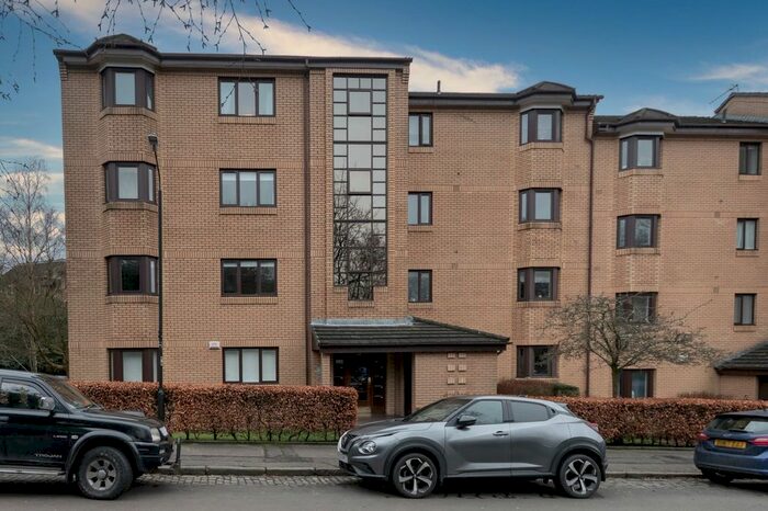 2 Bedroom Flat To Rent In Addison Road, Kirklee, Glasgow, G12