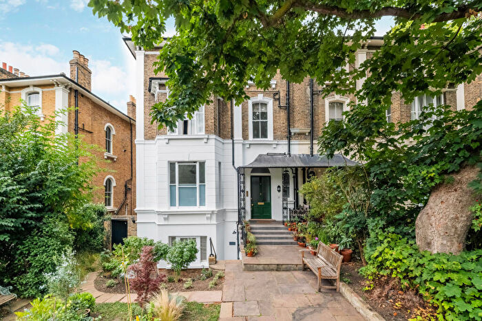 1 Bedroom Flat For Sale In Granville Park, London, SE13