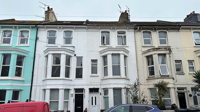 1 Bedroom Flat To Rent In Langney Road, Eastbourne, BN21
