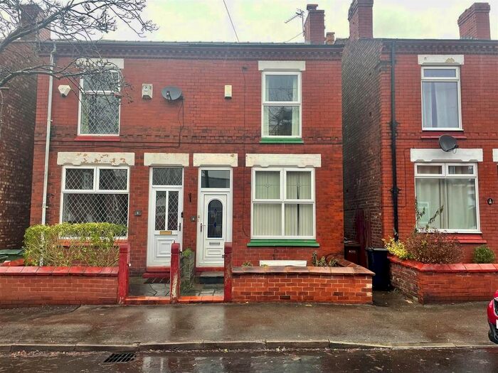 2 Bedroom Semi-Detached House To Rent In Kilburn Road, Edgeley, Stockport, SK3