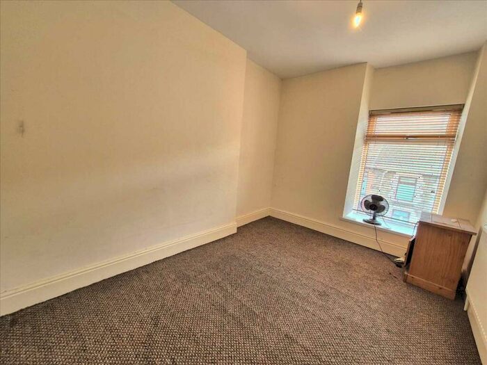 3 Bedroom Terraced House For Sale In Castle Street, Treorchy, CF42