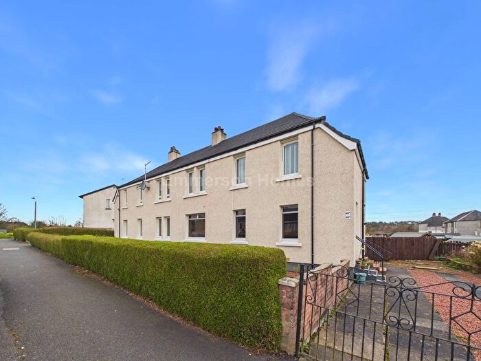 3 Bedroom Flat For Sale In Kilbarchan Road, Johnstone, PA5
