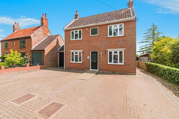 3 Bedroom Link Detached House For Sale In Ringsfield Corner, Weston, Beccles, Suffolk, NR34
