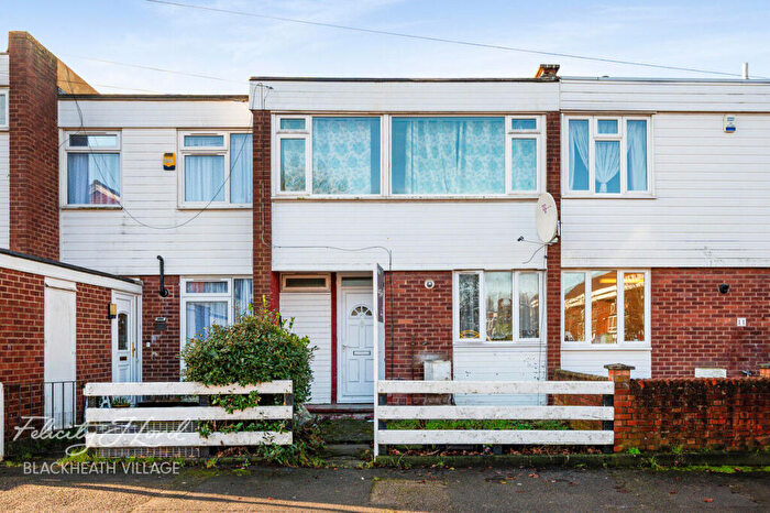 4 Bedroom Terraced House For Sale In Charlesfield, London, SE9