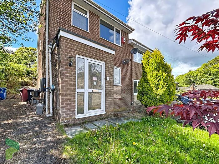 3 Bedroom Semi-Detached House For Sale In Epworth Street, Darwen, BB3