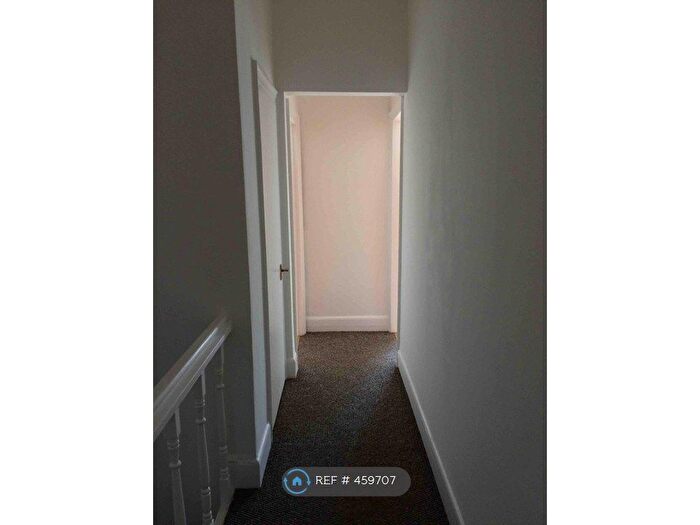2 Bedroom Flat To Rent In Carholme Road, Lincoln, LN1