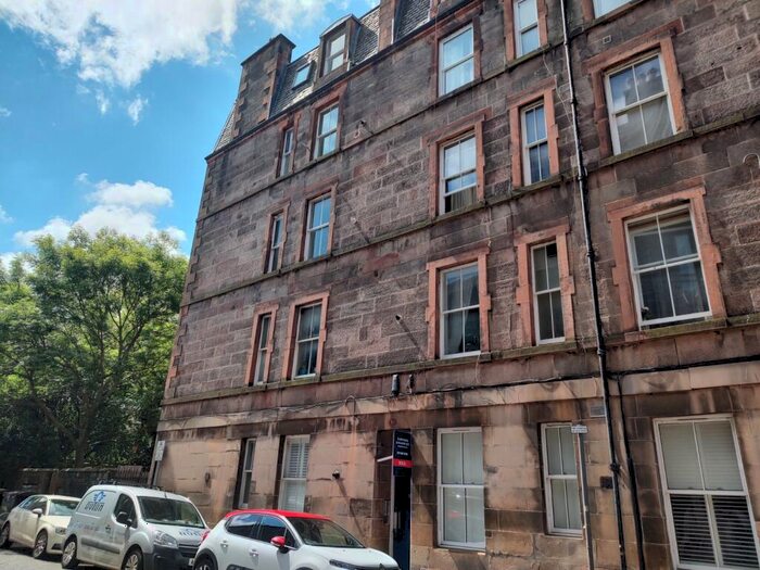 2 Bedroom Flat To Rent In Cheyne Street, Edinburgh, Midlothian, EH4