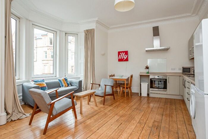 3 Bedroom Flat To Rent In Polwarth Crescent, Polwarth, Edinburgh, EH11