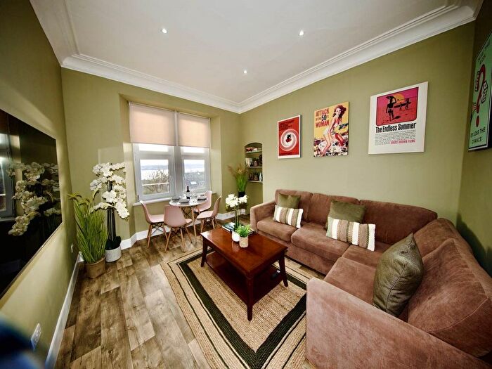 1 Bedroom Flat To Rent In Blackness Road, Dundee, DD2