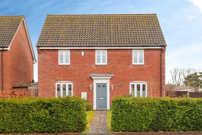 4 Bedroom Detached House For Sale In Chapel Street, Cawston, Norwich, NR10