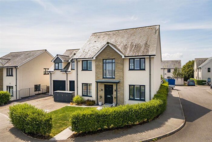 4 Bedroom Detached House For Sale In Lowenna Fields, Mawnan Smith, Falmouth, TR11