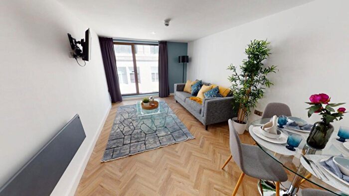 1 Bedroom Apartment To Rent In Drury Lane, - Drury Lane, Liverpool, L2