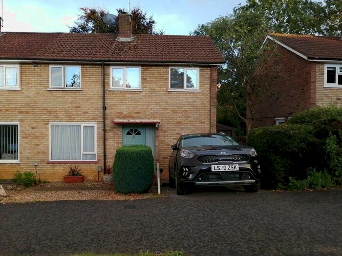 3 Bedroom End Of Terrace House To Rent In Howlands, Welwyn Garden City, AL7