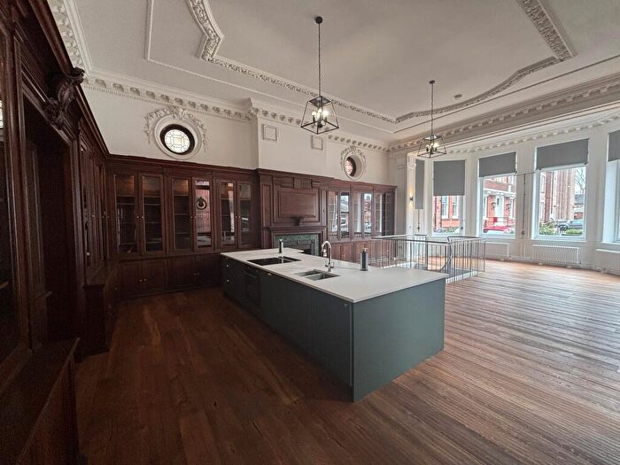 4 Bedroom Apartment To Rent In St Marys Gate, Derby, DE1