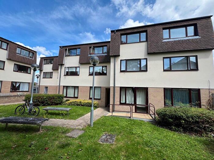 1 Bedroom Flat For Sale In Manor House Lane, Whitchurch, Bristol, BS14