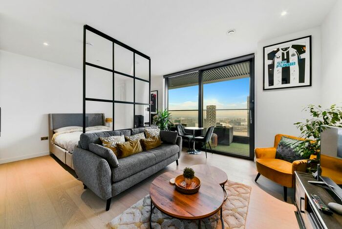 Studio To Rent In Bagshaw Building, Wardian, Canary Wharf, London, E14