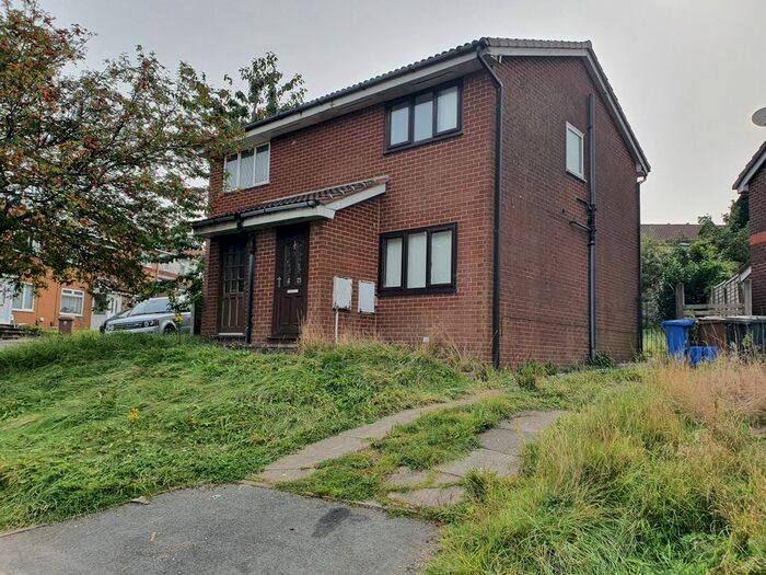 2 Bedroom Semi-Detached House To Rent In Waterside Lane, Rochdale, OL16