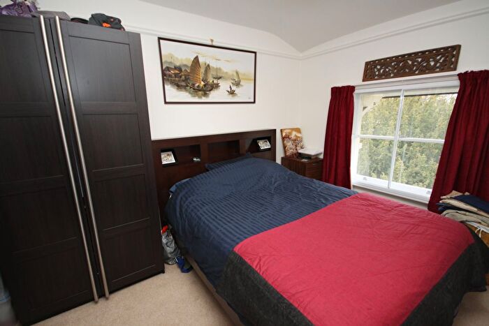 1 Bedroom Flat To Rent In Morden Road, London, SE3