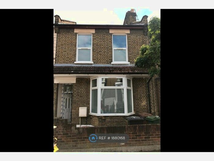 3 Bedroom Terraced House To Rent In Melford Road, Leytonstone, E11