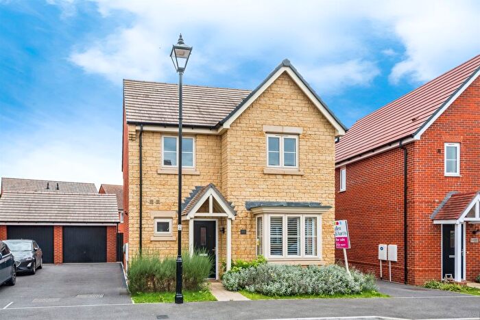 4 Bedroom Detached House For Sale In Aldiss Drive, Kingston Bagpuize, Abingdon, OX13