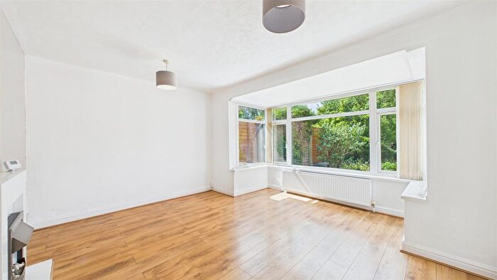 2 Bedroom Detached Bungalow For Sale In Greenhill Road, Halesowen, West Midlands, B62