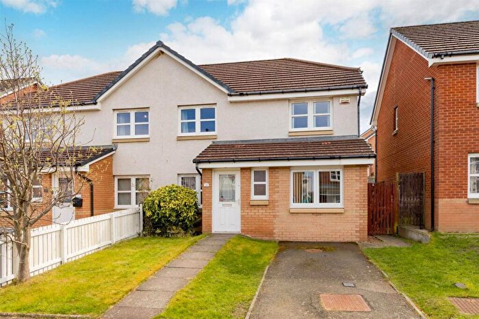 3 Bedroom House For Sale In Fernieside Place, Gilmerton, Edinburgh, EH17