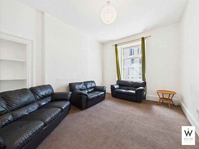 5 Bedroom Flat To Rent In Hmo Sauchiehall Street, City Centre, Glasgow, G2