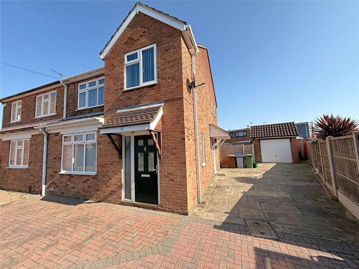 3 Bedroom Semi-Detached House For Sale In Capel Close, Stanford-Le-Hope, Essex, SS17