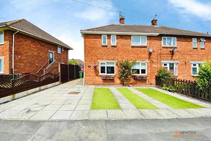 3 Bedroom Semi-Detached House For Sale In Bramley Road, Birstall, LE4