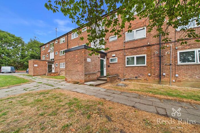 1 Bedroom Apartment For Sale In Lupton Walk, Sheffield, S8