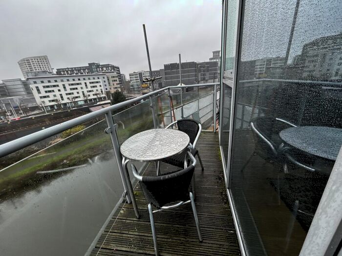 2 Bedroom Apartment To Rent In Roberts Wharf, East Street, Leeds, LS9