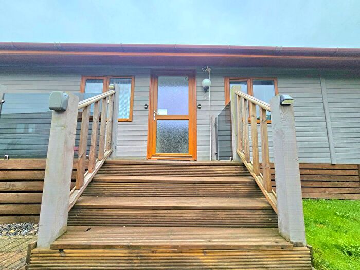 3 Bedroom Mobile/park Home For Sale In Meadow View, Mullacott Park, Ilfracombe, Devon, EX34