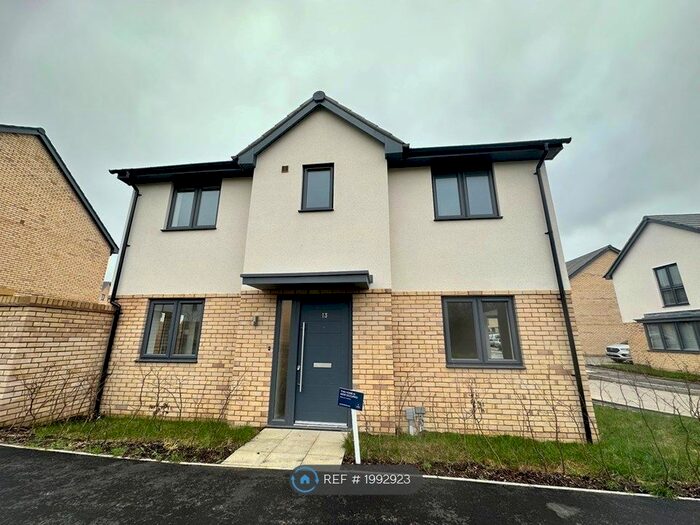 3 Bedroom Detached House To Rent In Foresters Close, Keynsham, Bristol, BS31