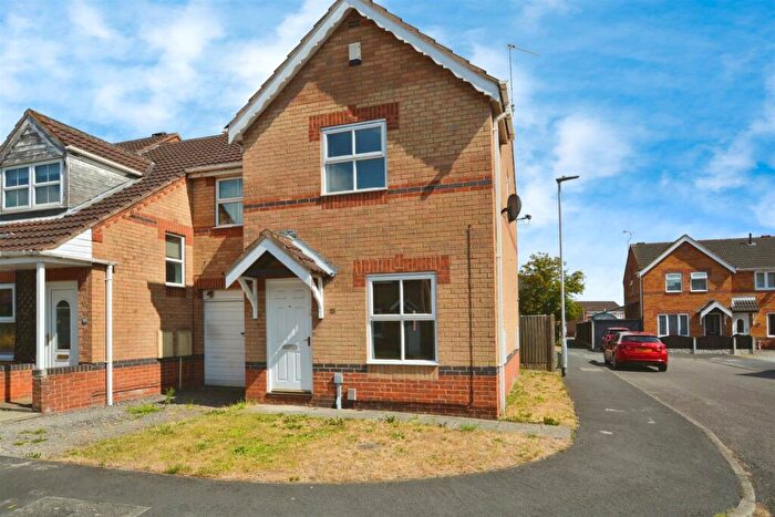 2 Bedroom End Of Terrace House For Sale In Lavender Way, Scunthorpe, DN15