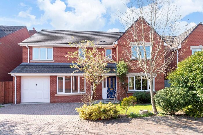 5 Bedroom Detached House For Sale In Niven Courtyard, Cheltenham, GL51