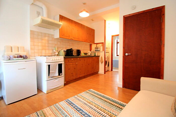 1 Bedroom Flat To Rent In Cheshire Street, London, E2