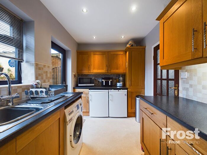 3 Bedroom Terraced House For Sale In Cambria Gardens, Stanwell, Middlesex, TW19