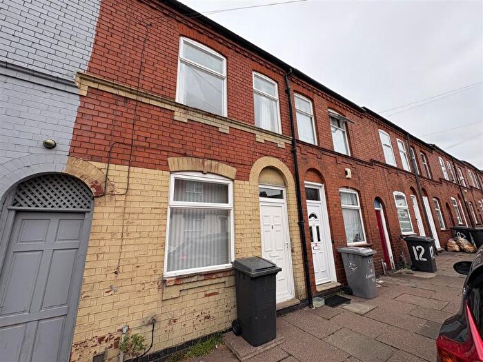 2 Bedroom Terraced House For Sale In Lambert Road, Leicester, LE3