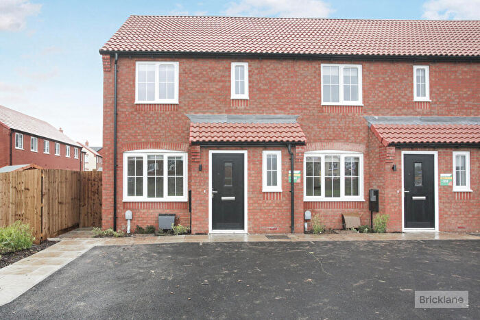 3 Bedroom Detached House To Rent In Vitellius Close, Nuneaton, CV11