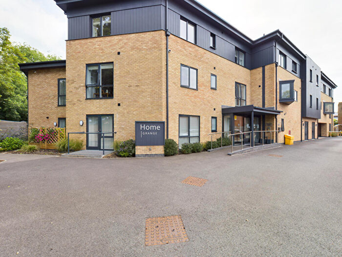 2 Bedroom Flat For Sale In Home Grange, Boultham Park Road, Lincoln, LN6