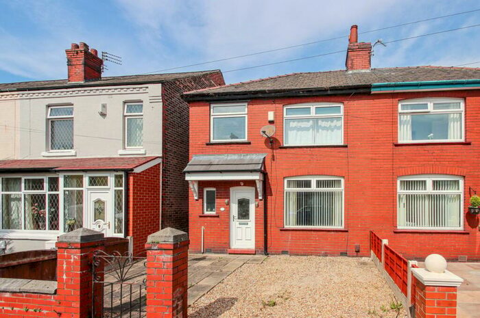 3 Bedroom Semi-Detached House To Rent In Moss Side Road, Cadishead, Manchester, M44