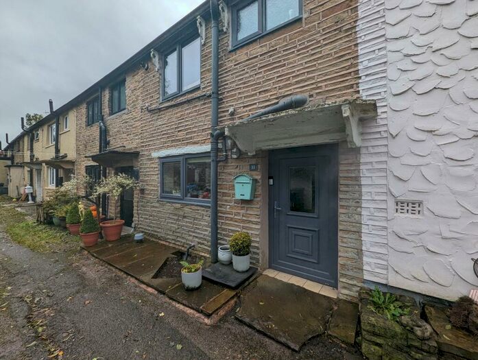 2 Bedroom Cottage For Sale In Moorgate, Accrington, BB5