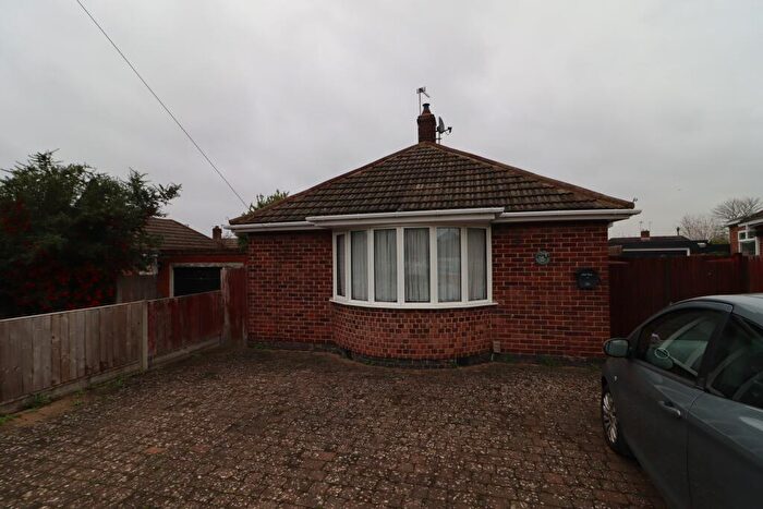 2 Bedroom Bungalow To Rent In Atherstone Road, Loughborough, LE11